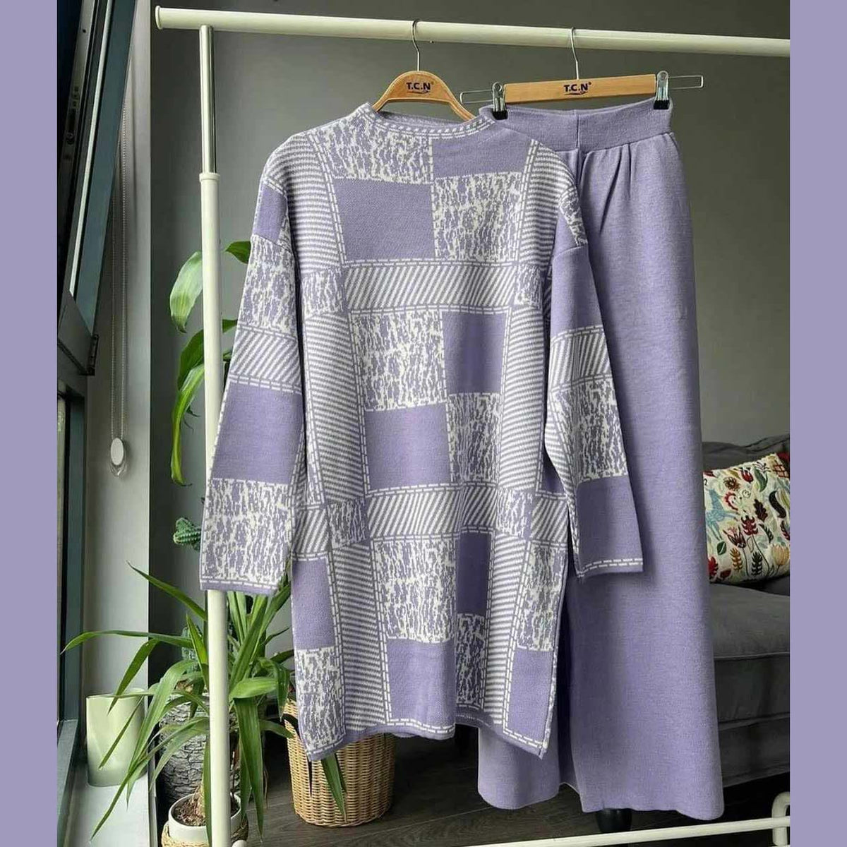 Texture Box Printed Sweat Style 2-Pcs Winter Tracksuit For Her
