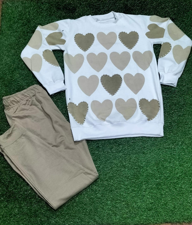 KK-11 - Heart Printed Pearl Work Style 2-Piece Winter Tracksuit for Women