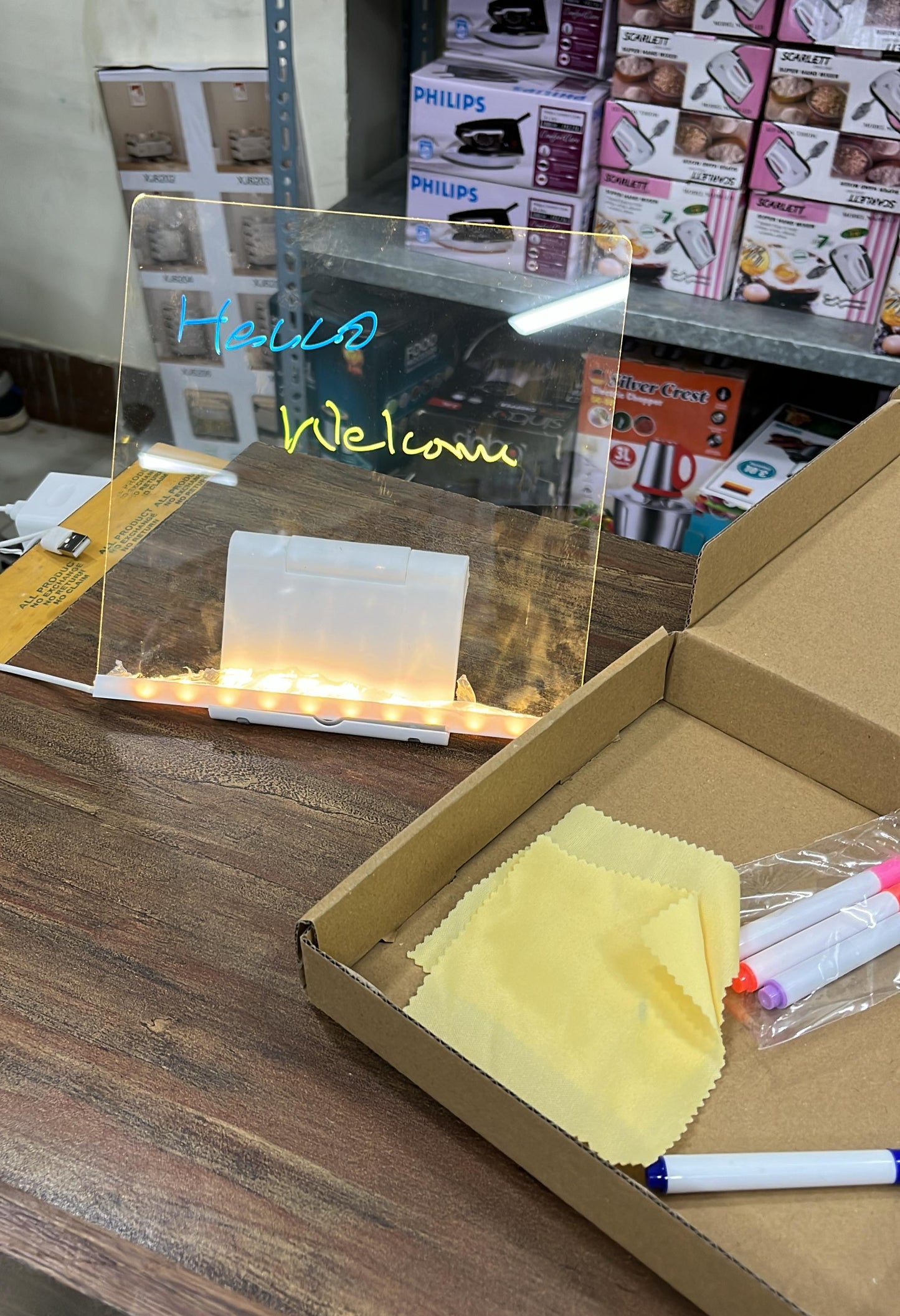 *Acrylic Luminescent Lamp* (Big Size 20x20)