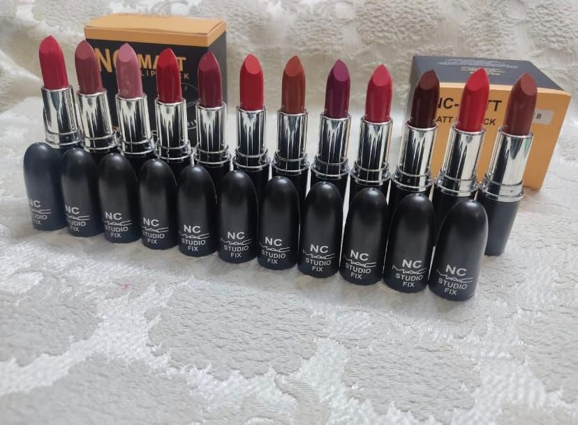MAC NC Matte Lipstick B