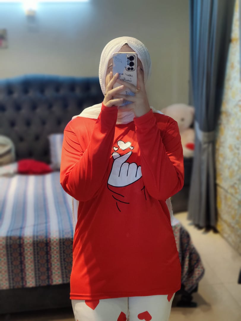 Finger Love Printed Red Shirt With Heart Printed Trouser