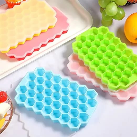 Pack of 5 Honey Cube Honeycomb Tray 37 Silicone Cubes Ice Cube Making Mold with Lids*